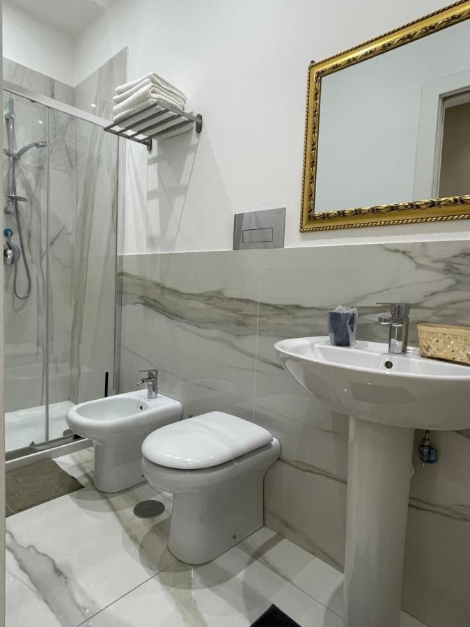 Nsh Apparthotel, Napoli Centro Экстерьер фото