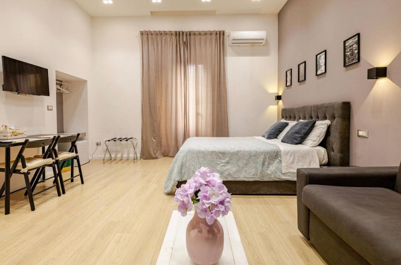 Nsh Apparthotel, Napoli Centro Экстерьер фото